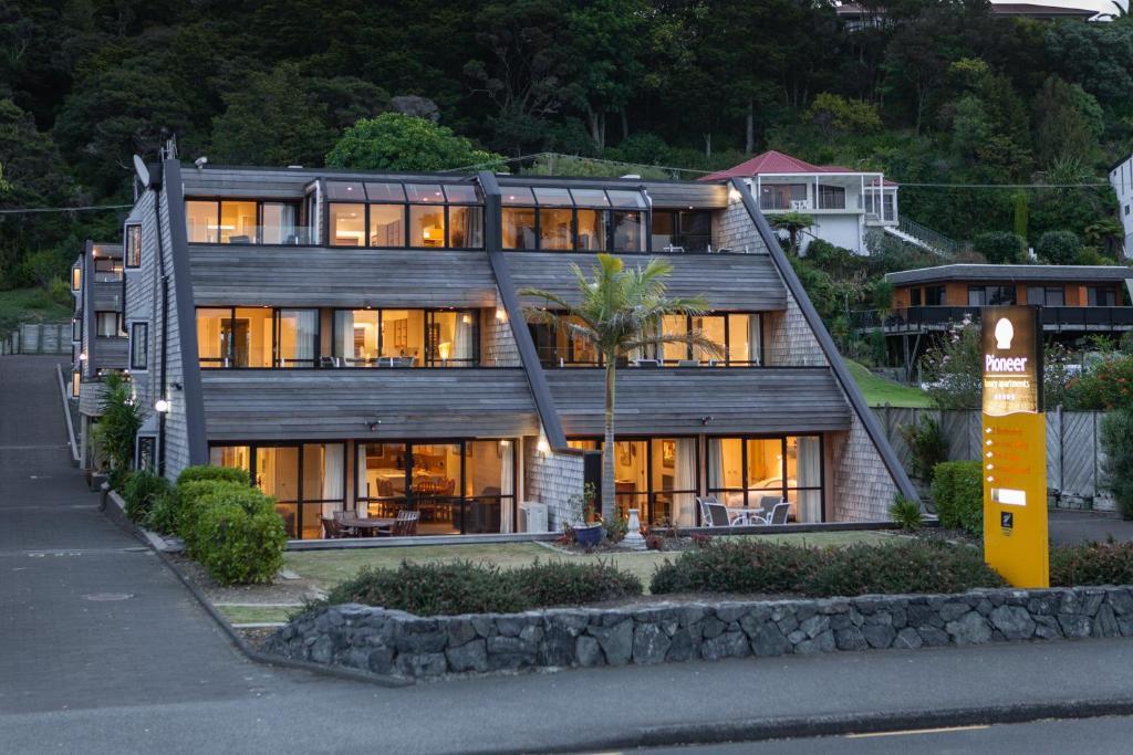 Pioneer Waterfront Aparthotel Paihia