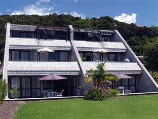 Pioneer Waterfront Aparthotel